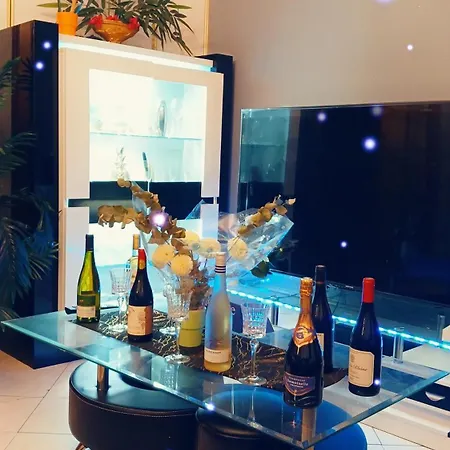 Bed & Breakfast Paradis D'hotes Proche Paris - Aeroport Charles De Gaulle Airport - Parc Des Exposition Villepinte - Dysnayland Paris.
