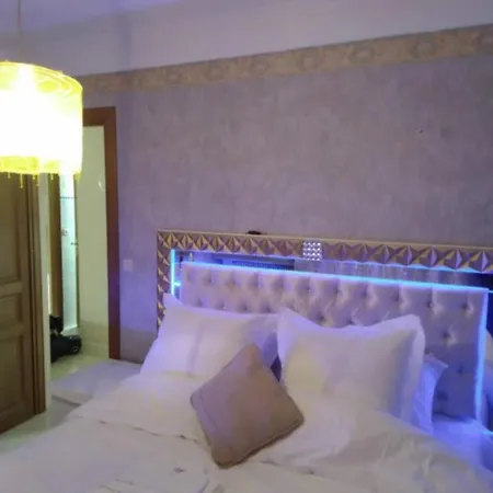Bed & Breakfast Paradis D'hotes Proche Paris - Aeroport Charles De Gaulle Airport - Parc Des Exposition Villepinte - Dysnayland Paris. *